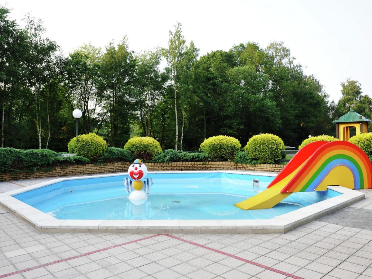 Spacious Home With A Fireplace At 3 Km From 발레나쏘 외부 사진
