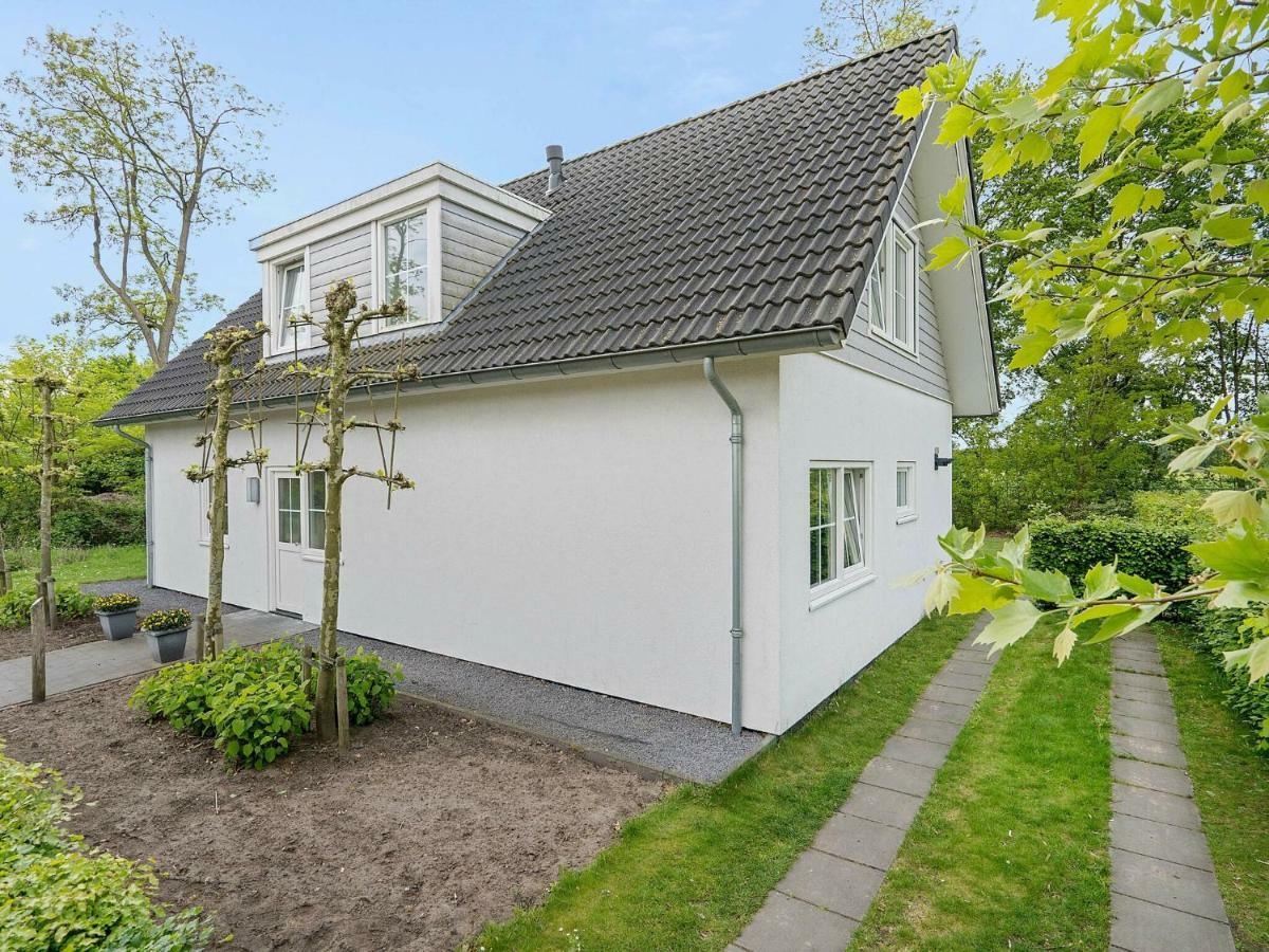Spacious Home With A Fireplace At 3 Km From 발레나쏘 외부 사진